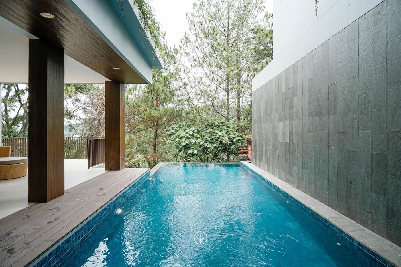 Anindya Hill View Villa 7 Bedrooms With A Private Swimming Pool บันดุง ภายนอก รูปภาพ