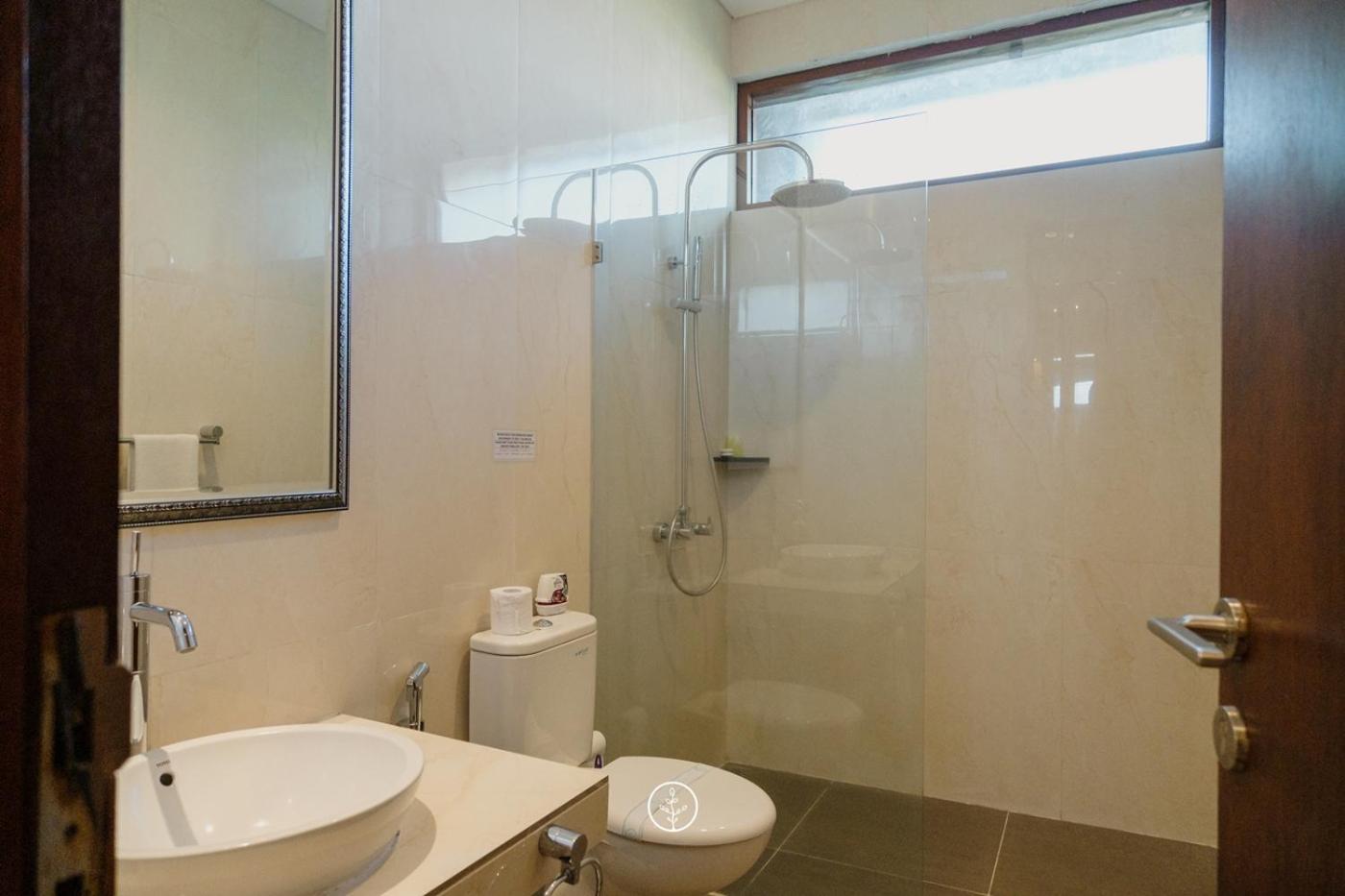 Anindya Hill View Villa 7 Bedrooms With A Private Swimming Pool บันดุง ภายนอก รูปภาพ